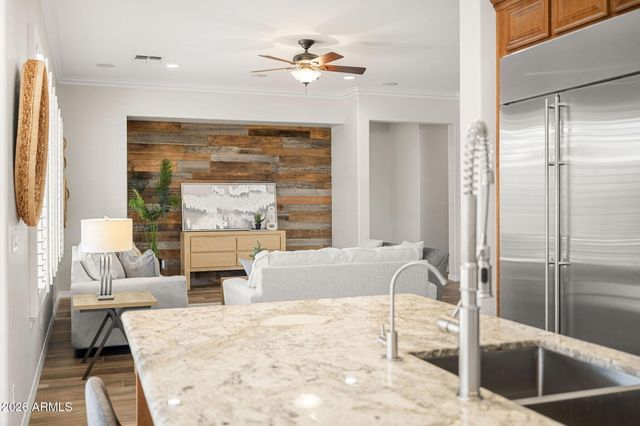 3837 E OLD STONE Circle S, Chandler, AZ 85249