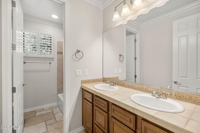 3837 E OLD STONE Circle S, Chandler, AZ 85249