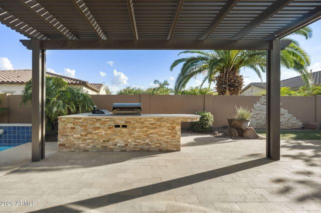3837 E OLD STONE Circle S, Chandler, AZ 85249