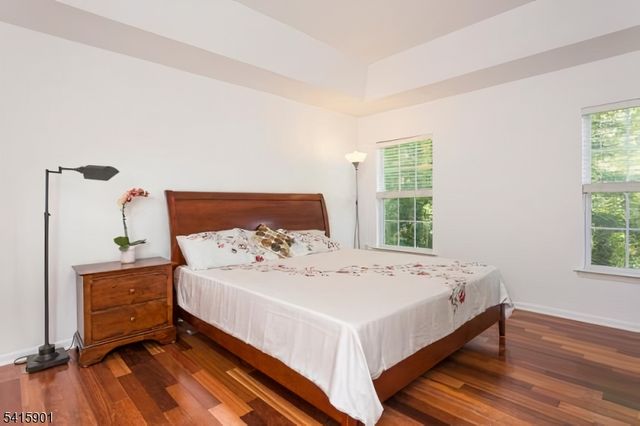 28 Sutton Ct, Hopewell Twp., NJ 08534