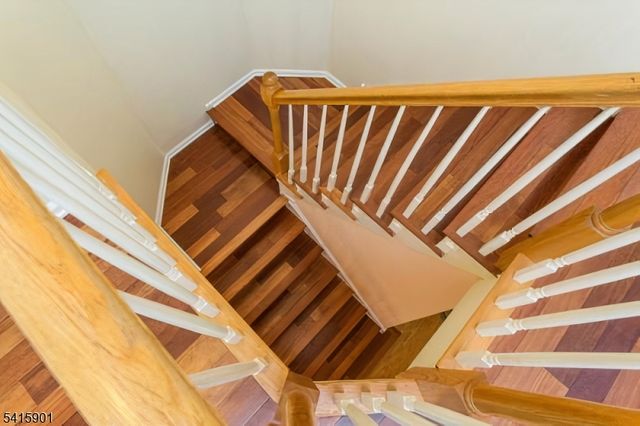 28 Sutton Ct, Hopewell Twp., NJ 08534