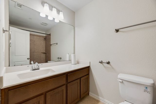 2559 Sarah Lane, Lewisville, TX 75056