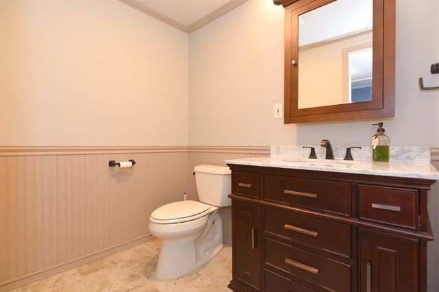 154 Leightons Corner Road, Strafford, NH 03884