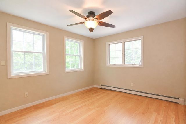 154 Leightons Corner Road, Strafford, NH 03884