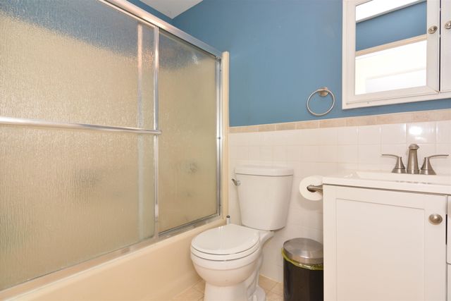 154 Leightons Corner Road, Strafford, NH 03884