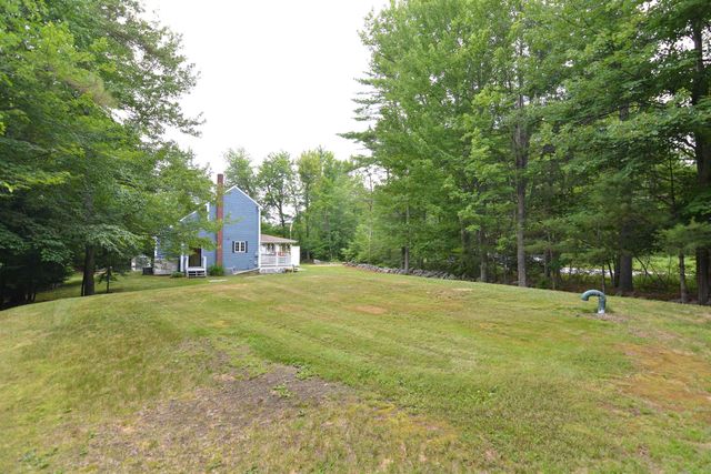 154 Leightons Corner Road, Strafford, NH 03884