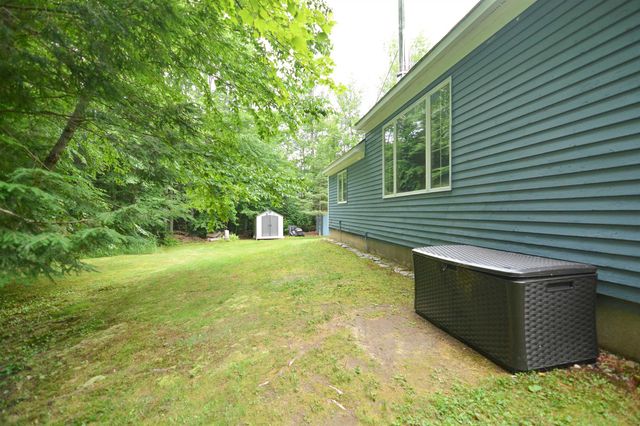 154 Leightons Corner Road, Strafford, NH 03884