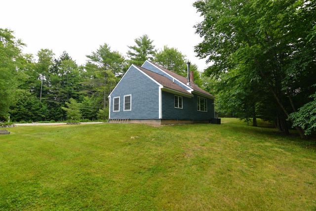 154 Leightons Corner Road, Strafford, NH 03884