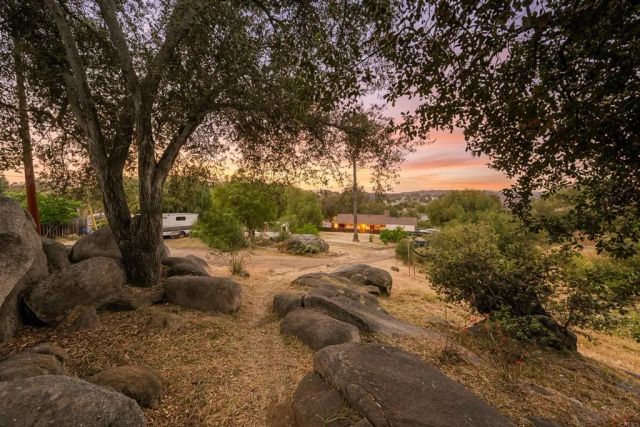 131 Ransom Hill Lane, Ramona, CA 92065