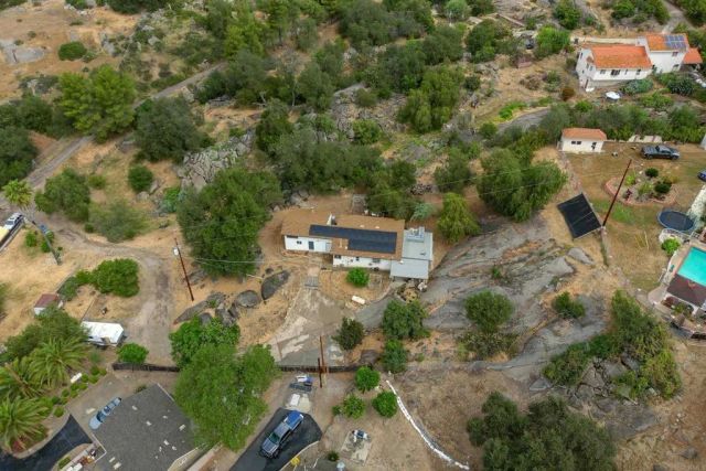 131 Ransom Hill Lane, Ramona, CA 92065