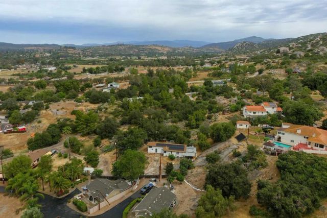 131 Ransom Hill Lane, Ramona, CA 92065