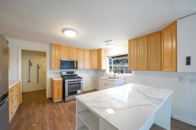 131 Ransom Hill Lane, Ramona, CA 92065