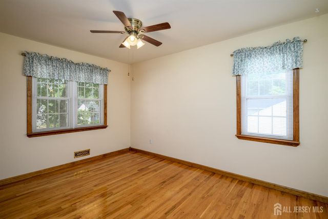 16 Sheinfine Avenue, South River, NJ 08882