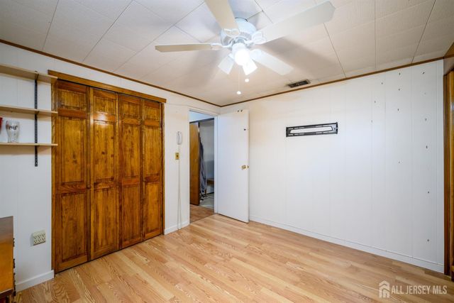 16 Sheinfine Avenue, South River, NJ 08882