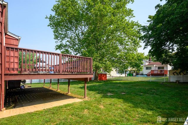 16 Sheinfine Avenue, South River, NJ 08882