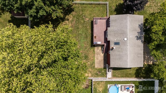 16 Sheinfine Avenue, South River, NJ 08882