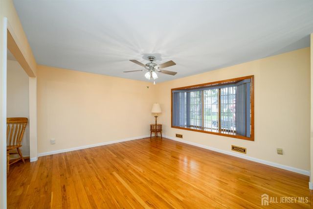 16 Sheinfine Avenue, South River, NJ 08882