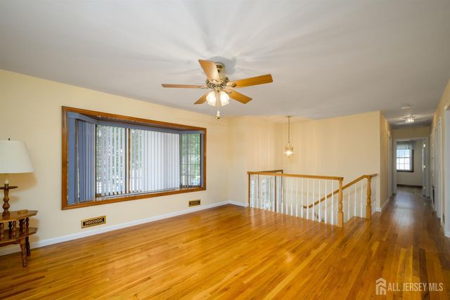 16 Sheinfine Avenue, South River, NJ 08882