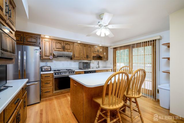 16 Sheinfine Avenue, South River, NJ 08882