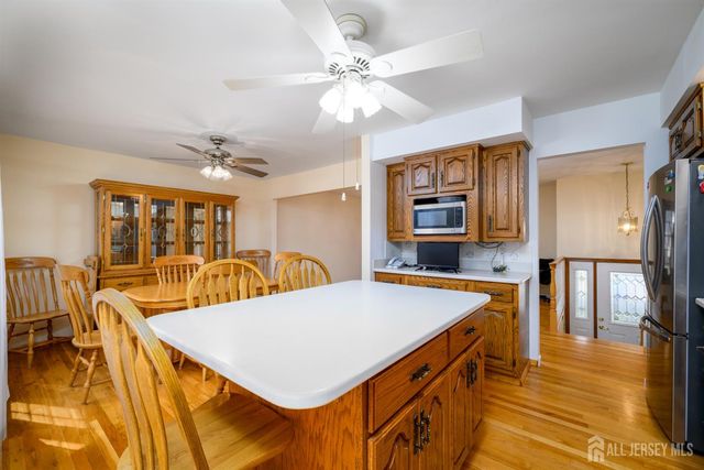 16 Sheinfine Avenue, South River, NJ 08882