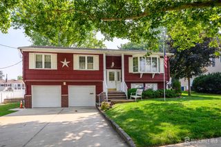 16 Sheinfine Avenue, South River, NJ 08882