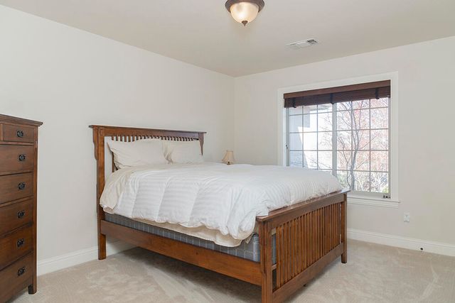 964 Pumpkin Ridge Drive, Eagle Point, OR 97524