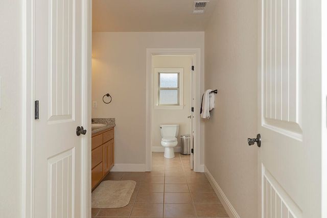 964 Pumpkin Ridge Drive, Eagle Point, OR 97524