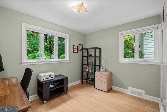 7301 SUMMIT AVE, Chevy Chase, MD 20815