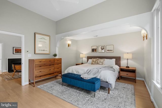 7301 SUMMIT AVE, Chevy Chase, MD 20815