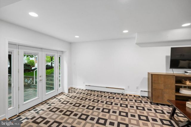 7301 SUMMIT AVE, Chevy Chase, MD 20815