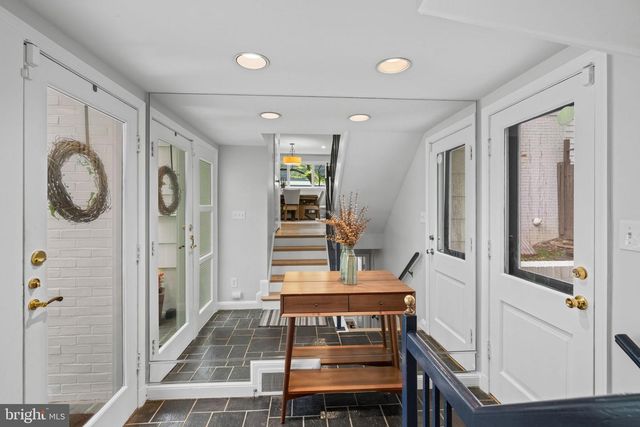 7301 SUMMIT AVE, Chevy Chase, MD 20815