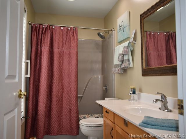 33 Abby Chase, Jeffersonville, IN 47130