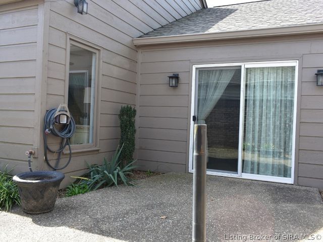 33 Abby Chase, Jeffersonville, IN 47130