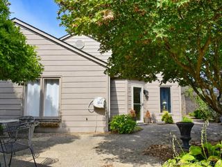 33 Abby Chase, Jeffersonville, IN 47130