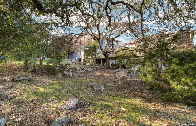 1122 OAKRIDGE LN, Canyon Lake, TX 78133