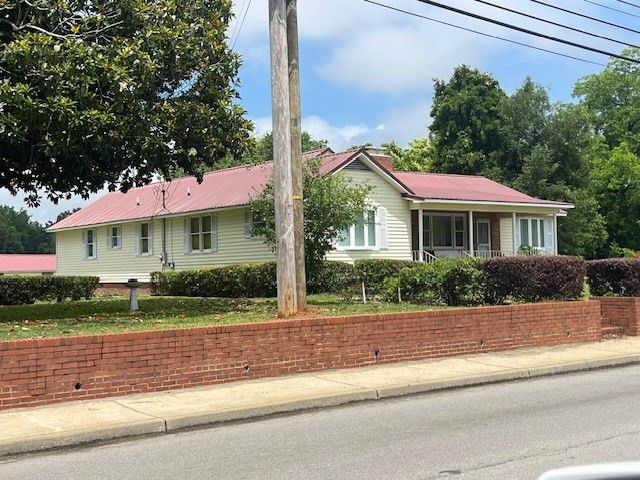 409 W Boyce Street, Manning, SC 29102