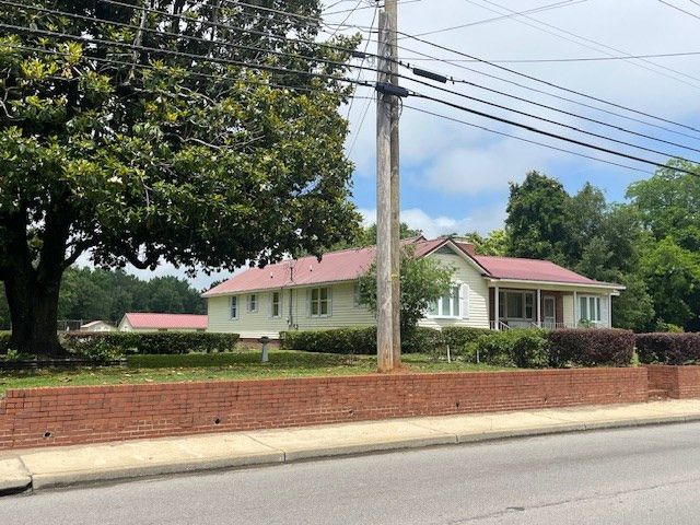 409 W Boyce Street, Manning, SC 29102