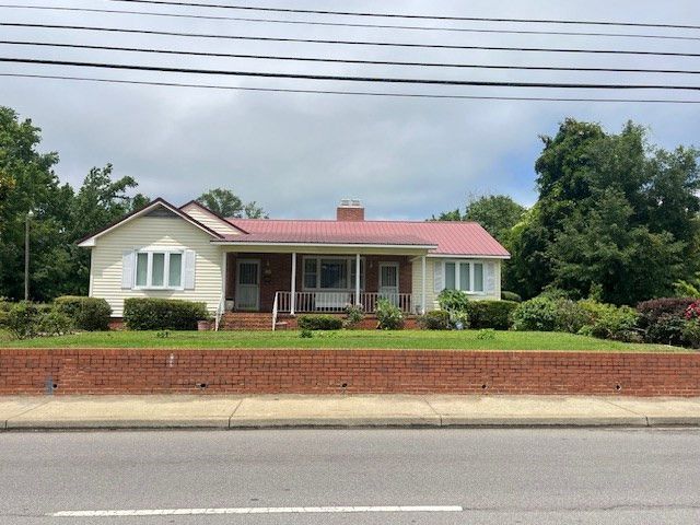 409 W Boyce Street, Manning, SC 29102