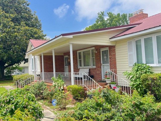 409 W Boyce Street, Manning, SC 29102