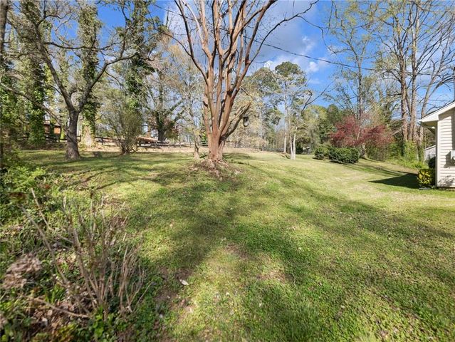 2741 Old Dawsonville Road, Gainesville, GA 30506