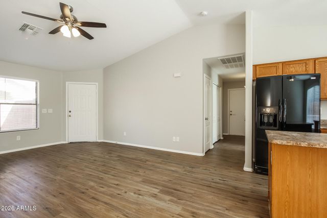 11017 W WILSHIRE Drive, Avondale, AZ 85392