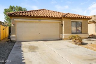 11017 W WILSHIRE Drive, Avondale, AZ 85392