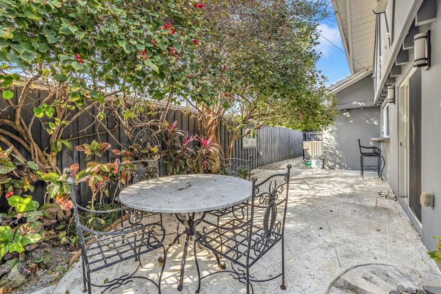 1920 NE 57th Street, Fort Lauderdale, FL 33308