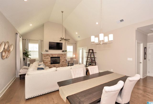 842 GRIFFIN PARK CIRCLE, Birmingham, AL 35242