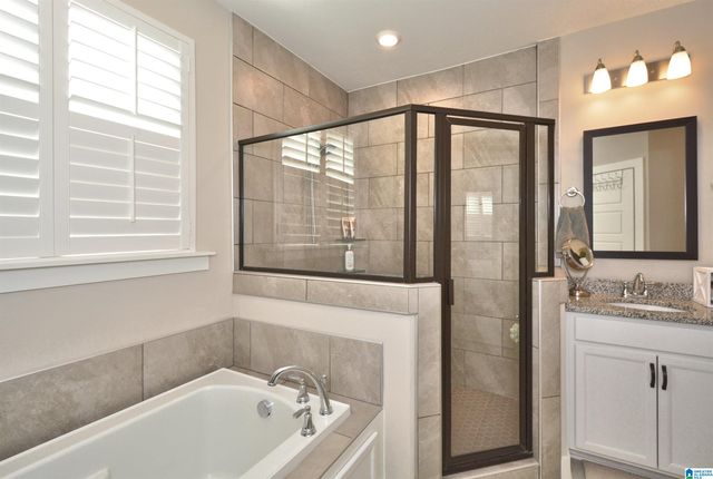 842 GRIFFIN PARK CIRCLE, Birmingham, AL 35242