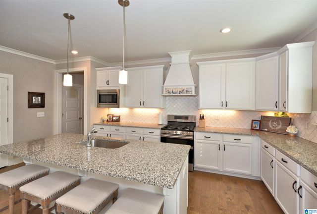 842 GRIFFIN PARK CIRCLE, Birmingham, AL 35242