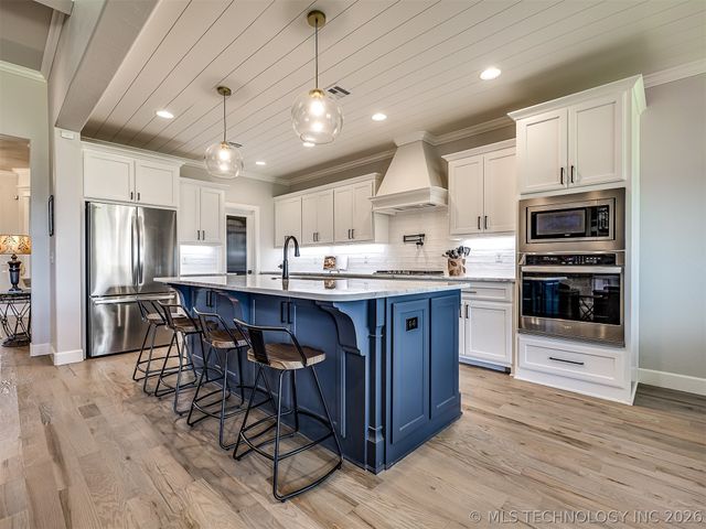 14709 E 79th Street North, Owasso, OK 74055
