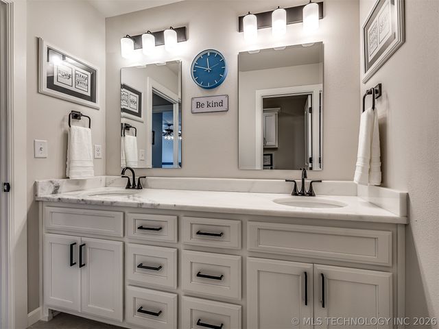 14709 E 79th Street North, Owasso, OK 74055