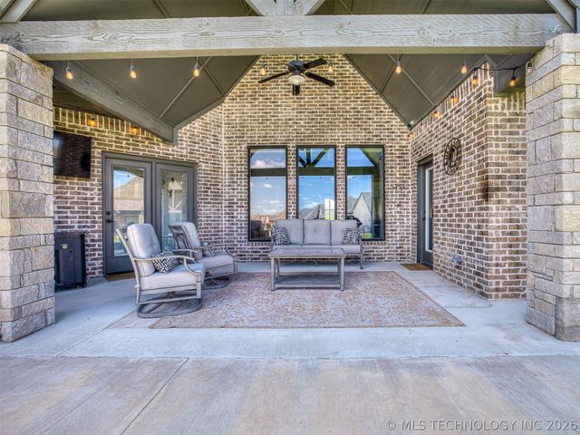14709 E 79th Street North, Owasso, OK 74055
