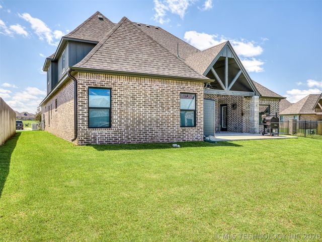 14709 E 79th Street North, Owasso, OK 74055
